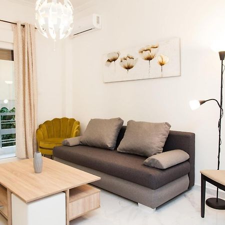 Modern 3-Bedroom Apartment Next To Koridallos Square Pireus Eksteriør bilde